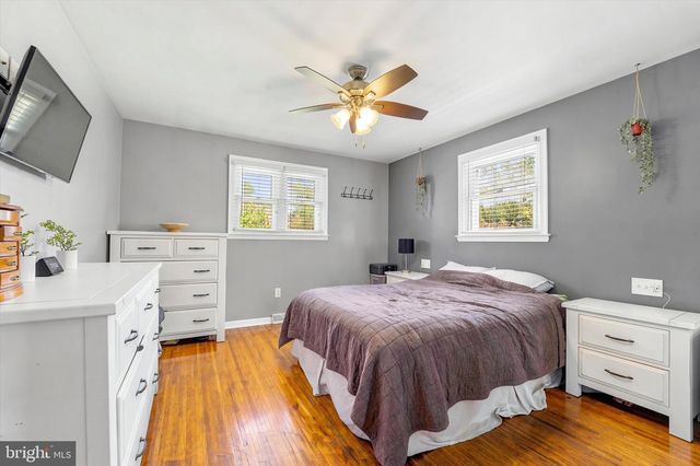732 W 3RD AVE, Runnemede, NJ 08078