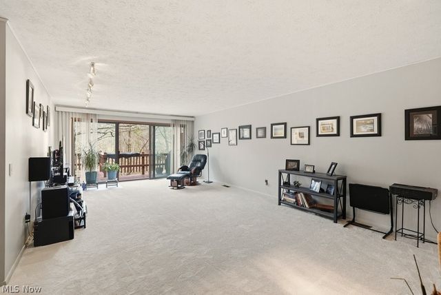 17833 Cliffside Drive, Strongsville, OH 44136