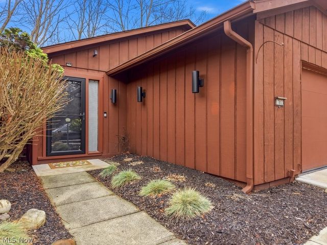 17833 Cliffside Drive, Strongsville, OH 44136