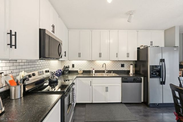 17833 Cliffside Drive, Strongsville, OH 44136