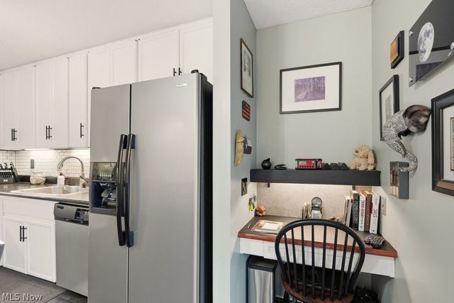 17833 Cliffside Drive, Strongsville, OH 44136