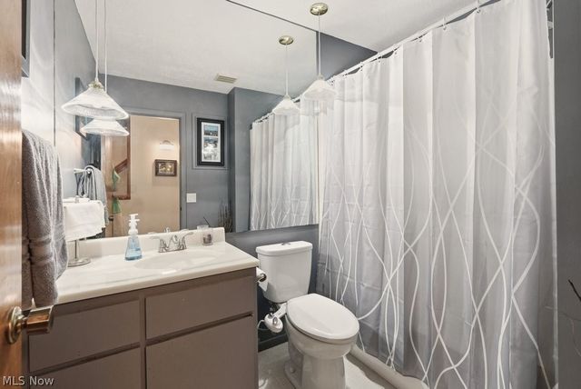 17833 Cliffside Drive, Strongsville, OH 44136