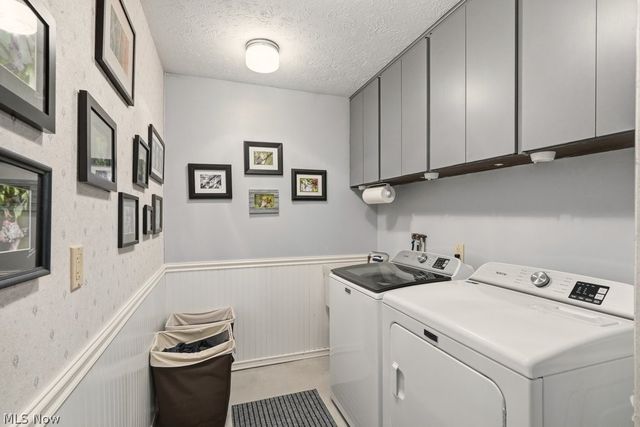 17833 Cliffside Drive, Strongsville, OH 44136