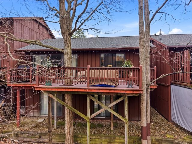 17833 Cliffside Drive, Strongsville, OH 44136