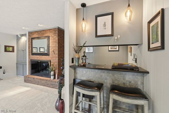 17833 Cliffside Drive, Strongsville, OH 44136