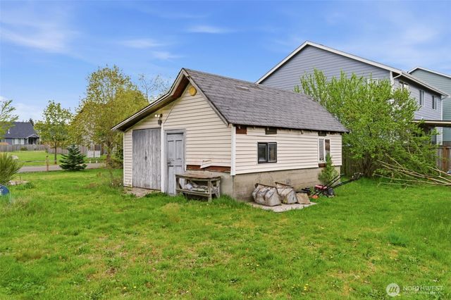 14751 89th Avenue SE, Yelm, WA 98597