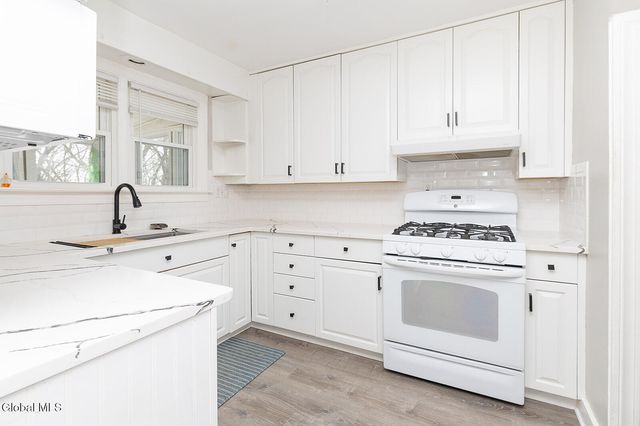 22 Frear Avenue, Troy, NY 12180
