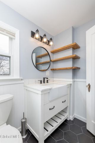 22 Frear Avenue, Troy, NY 12180