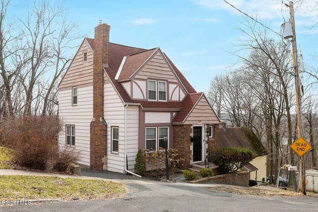 22 Frear Avenue, Troy, NY 12180