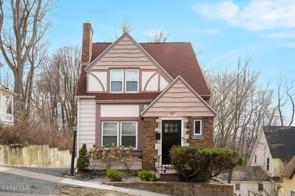 22 Frear Avenue, Troy, NY 12180