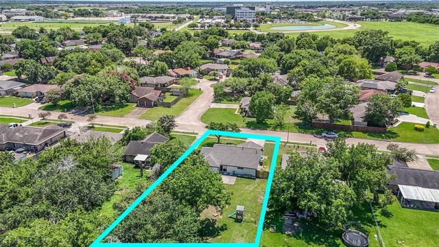 11911 Rhinebeck Drive, Houston, TX 77089