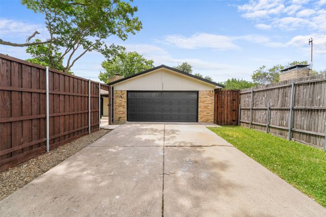 4224 Crestover Drive, Mesquite, TX 75150