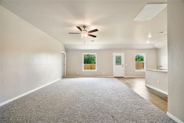 2103 Palmatum Road, El Reno, OK 73036