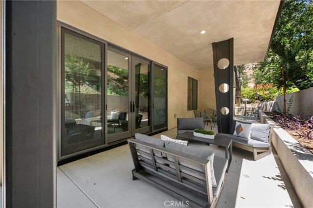 620 Baldwin Court, Sierra Madre, CA 91024