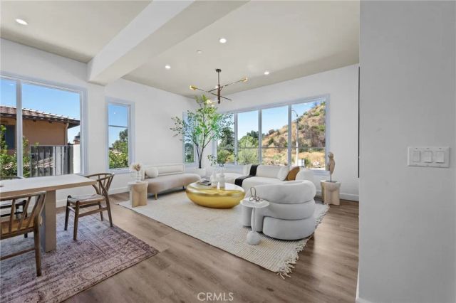 620 Baldwin Court, Sierra Madre, CA 91024