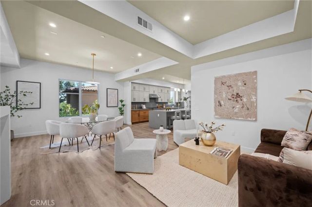 620 Baldwin Court, Sierra Madre, CA 91024