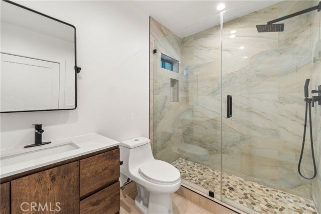 14622 Huston Street, Sherman Oaks, CA 91403