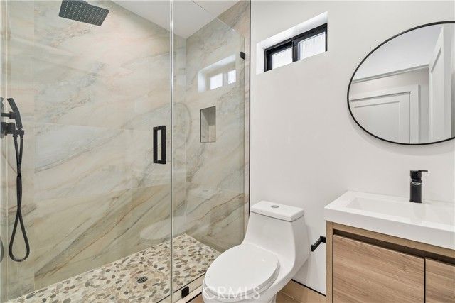 14622 Huston Street, Sherman Oaks, CA 91403