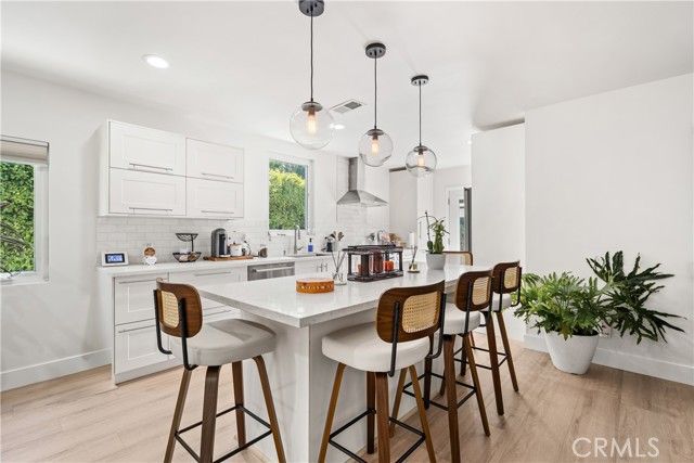 14622 Huston Street, Sherman Oaks, CA 91403