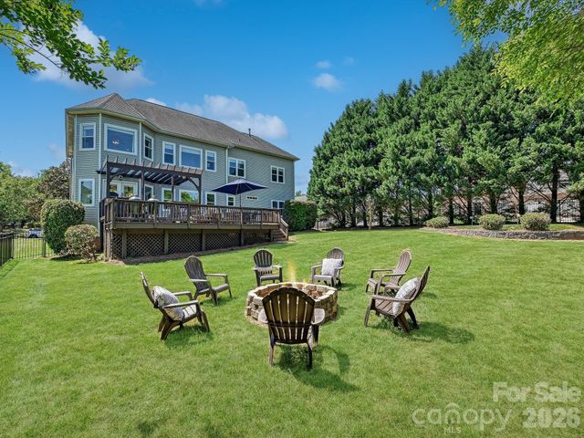 14938 Hawick Manor Lane, Pineville, NC 28134