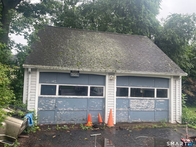 36 Sedgwick Road, East Hartford, CT 06108