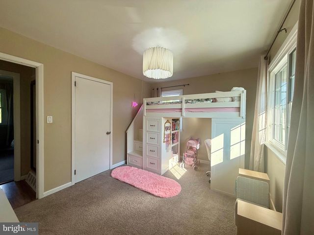 1335 GREENLEAF RD, Wilmington, DE 19805