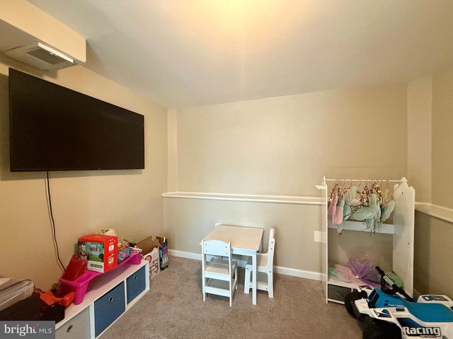 1335 GREENLEAF RD, Wilmington, DE 19805