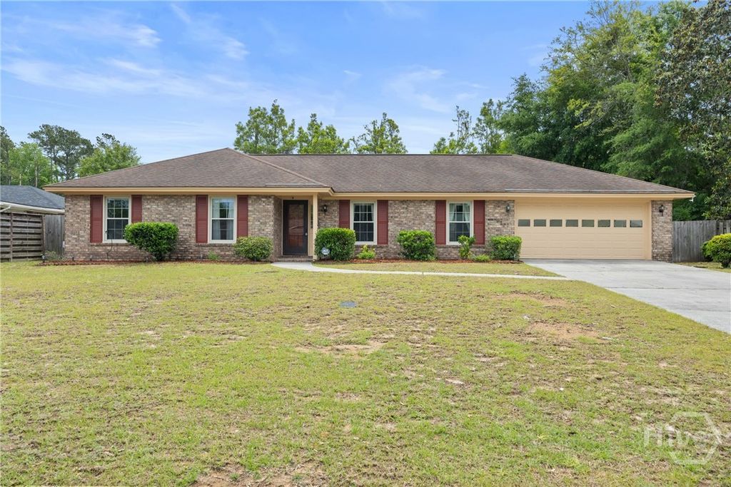Image 1 of property listing at 8506 Heatherwood Drive, Savannah, GA 31406