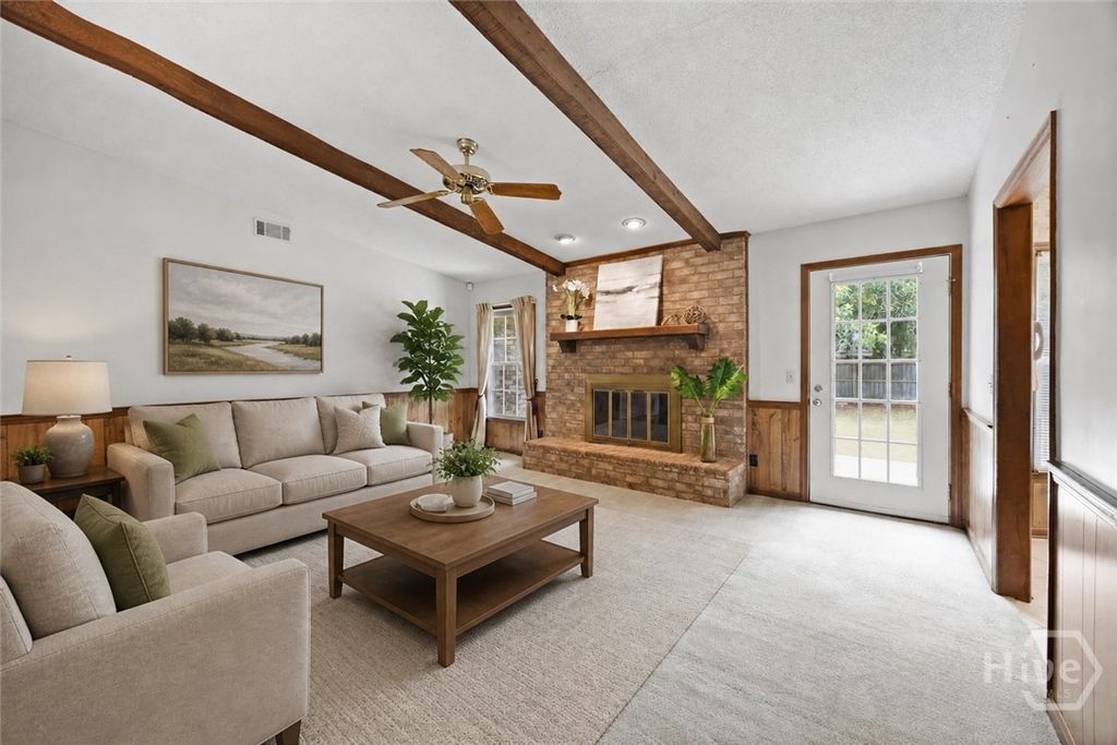 Image 19 of property listing at 8506 Heatherwood Drive, Savannah, GA 31406