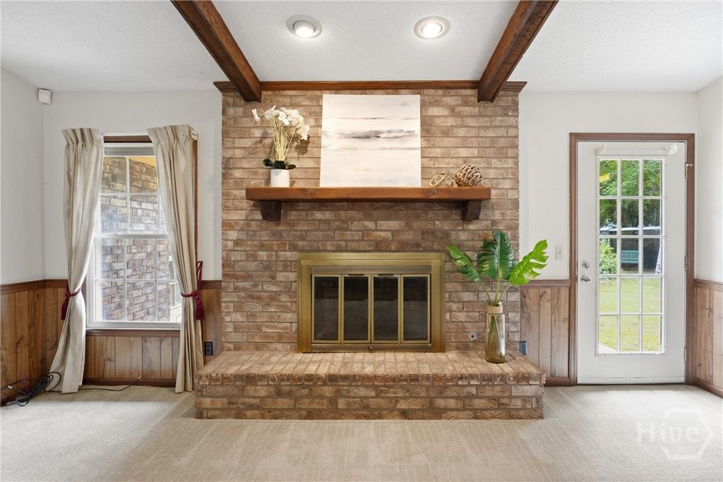 Image 24 of property listing at 8506 Heatherwood Drive, Savannah, GA 31406