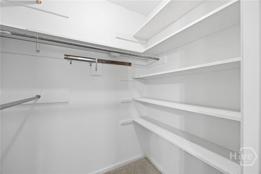 Image 31 of property listing at 8506 Heatherwood Drive, Savannah, GA 31406