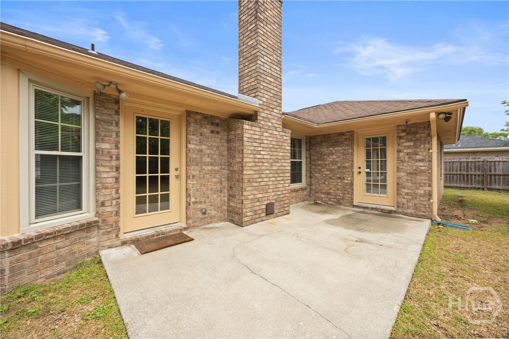 Image 37 of property listing at 8506 Heatherwood Drive, Savannah, GA 31406