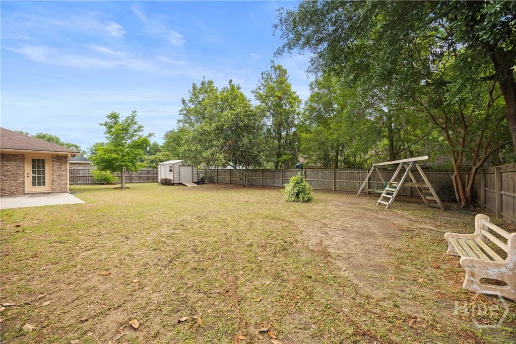 Image 39 of property listing at 8506 Heatherwood Drive, Savannah, GA 31406