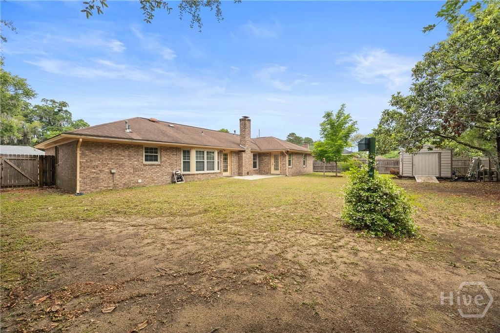 Image 40 of property listing at 8506 Heatherwood Drive, Savannah, GA 31406