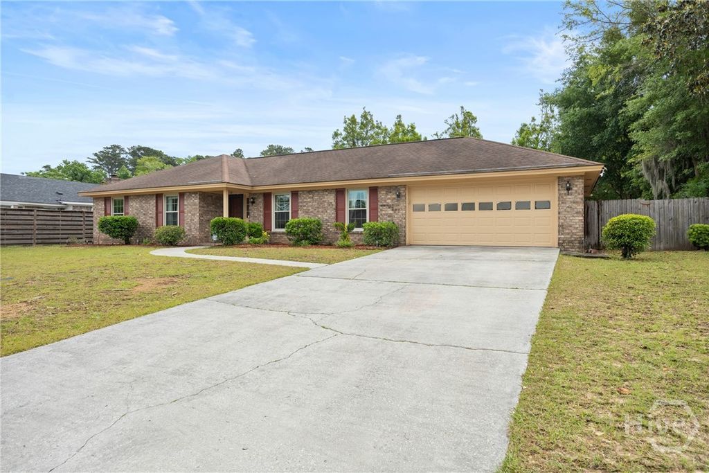 Image 44 of property listing at 8506 Heatherwood Drive, Savannah, GA 31406