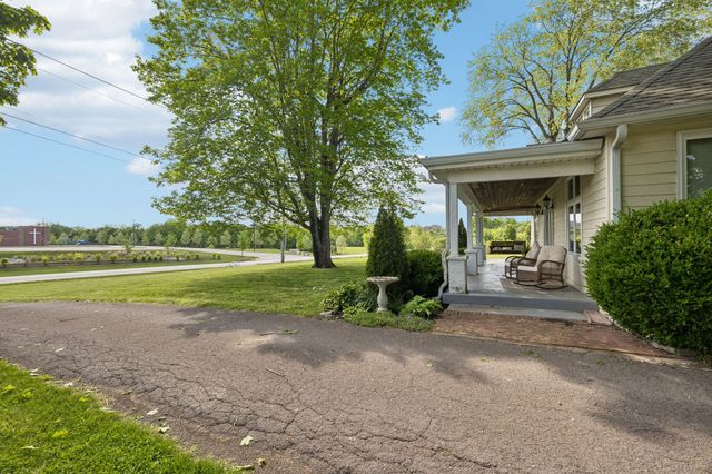 6320 Arno Rd, Franklin, TN 37064