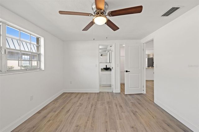 4127 STRATFORD DRIVE 4127, New Port Richey, FL 34652