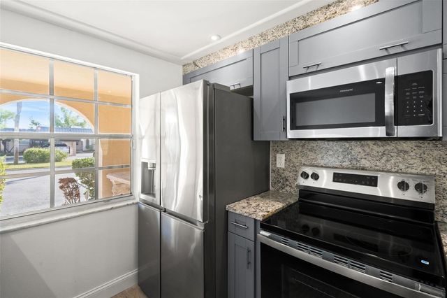 4127 STRATFORD DRIVE 4127, New Port Richey, FL 34652