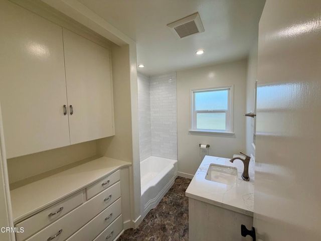 131 Poinsettia Avenue, Monrovia, CA 91016