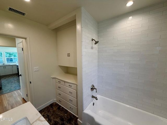 131 Poinsettia Avenue, Monrovia, CA 91016