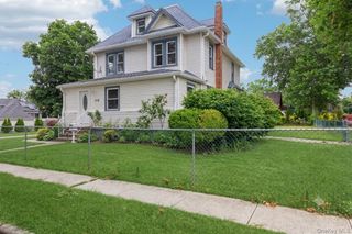 112 Woods Avenue, Roosevelt, NY 11575