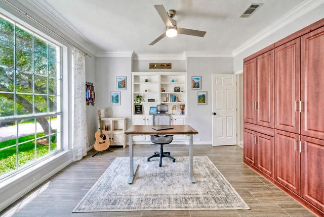 3002 Barton Point CIR, Austin, TX 78733