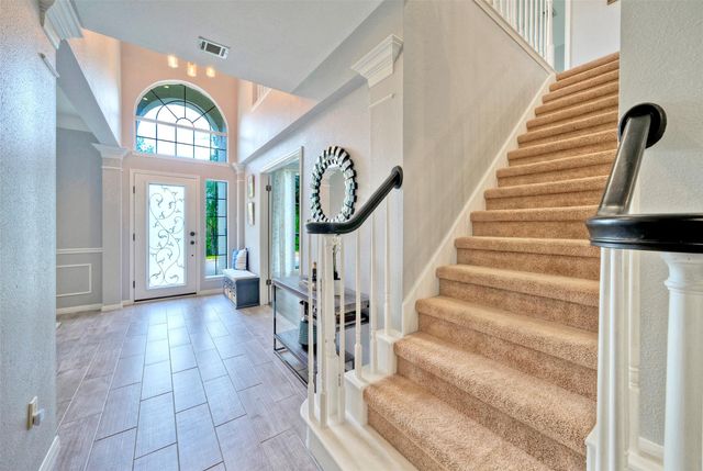 3002 Barton Point CIR, Austin, TX 78733