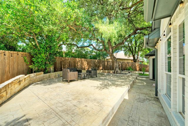 3002 Barton Point CIR, Austin, TX 78733