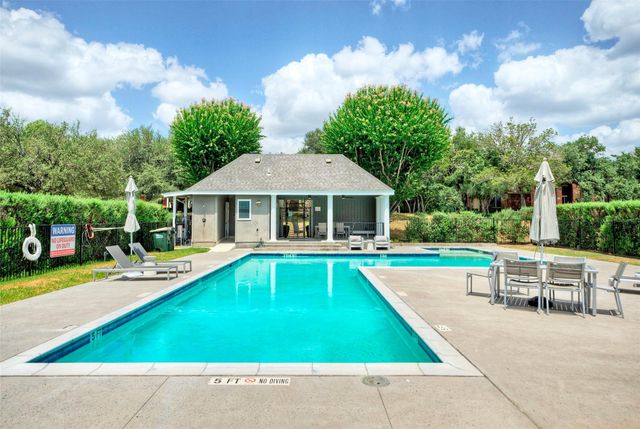 3002 Barton Point CIR, Austin, TX 78733