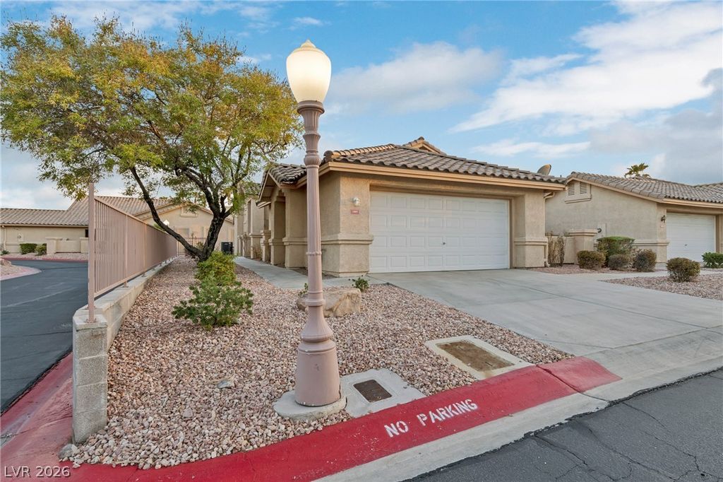2035 East Warm Springs Road 1005, Las Vegas, NV 89119 — photo 2