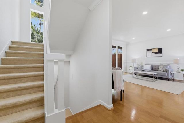 2695 Villa Cortona Way, San Jose, CA 95125