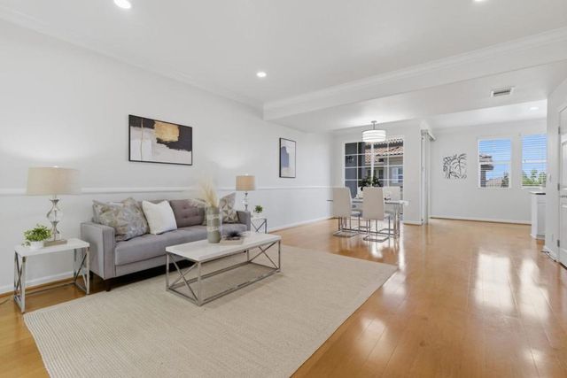 2695 Villa Cortona Way, San Jose, CA 95125