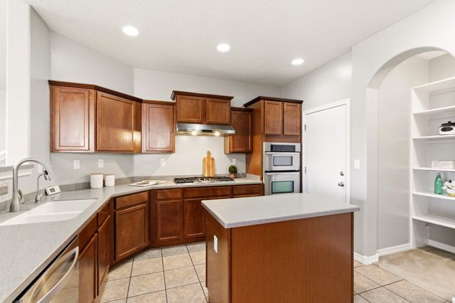 3616 Soldotna Drive NE, Rio Rancho, NM 87144