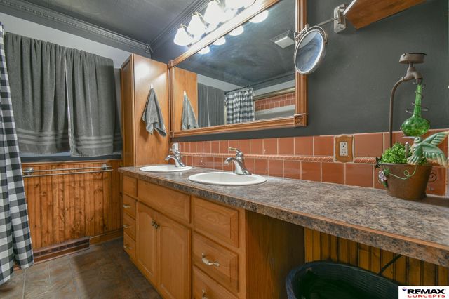 603 Omaha Street, Beaver Crossing, NE 68313